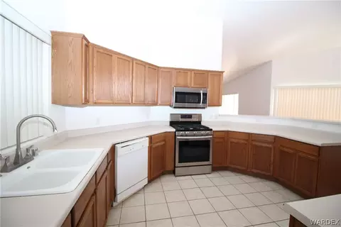 3914 E Packard Ave, Kingman, AZ 86409 photo 14