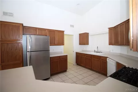 3914 E Packard Ave, Kingman, AZ 86409 photo 6