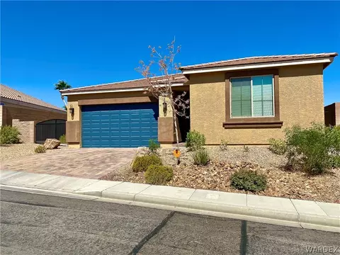2582 Monroe Manor Pl, Laughlin, NV 89029 photo 2
