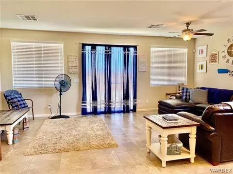 2582 Monroe Manor Pl, Laughlin, NV 89029 photo 3
