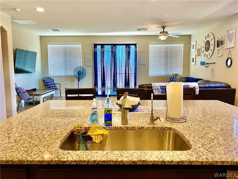 2582 Monroe Manor Pl, Laughlin, NV 89029 photo 14