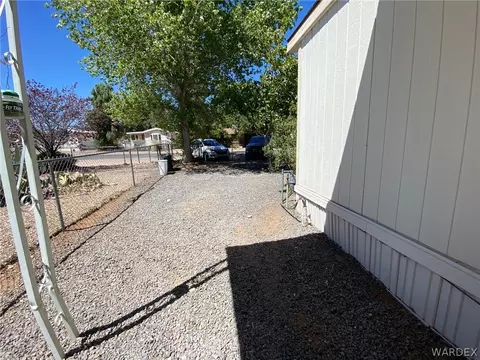 2940 E Leroy Ave, Kingman, AZ 86409 photo 2