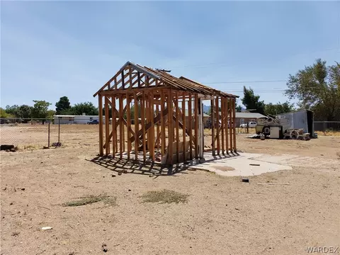 3966 E Ryan Ave, Kingman, AZ 86409 photo 2