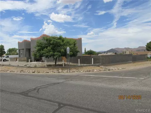 7638 E Oxbow Dr, Kingman, AZ 86401 photo 3