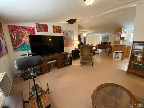 555 E Beverly Ave, Kingman, AZ 86409 photo 8