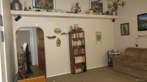 2280 E Mcvicar Ave, Kingman, AZ 86409 photo 4