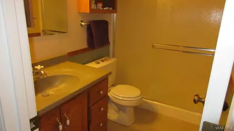 2280 E Mcvicar Ave, Kingman, AZ 86409 photo 9