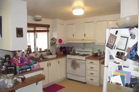 2045 E Devlin Ave, Kingman, AZ 86409 photo 9