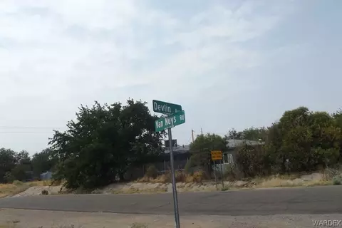 2045 E Devlin Ave, Kingman, AZ 86409 photo 2