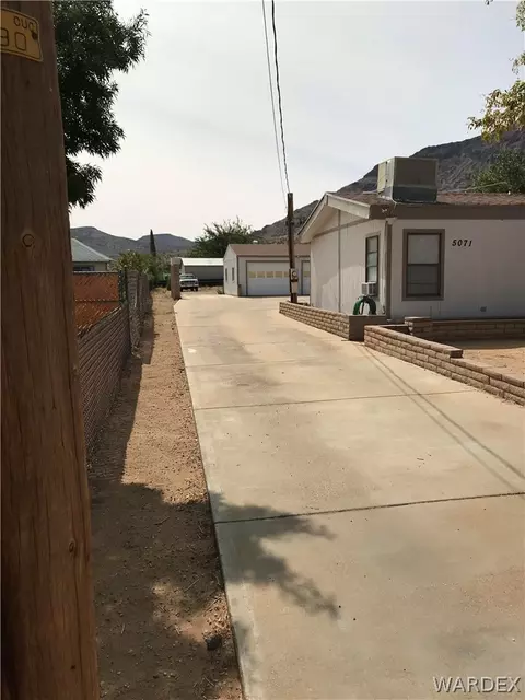 5071 E Camelback Loop, Kingman, AZ 86409 photo 4
