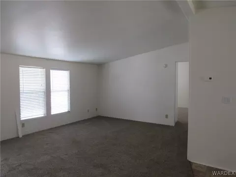 2755 E Packard Ave, Kingman, AZ 86409 photo 5