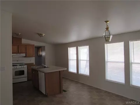 2755 E Packard Ave, Kingman, AZ 86409 photo 4