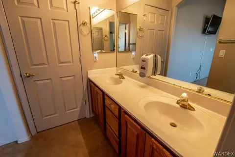 4213 E Cane Ranch Rd, Kingman, AZ 86401 photo 12
