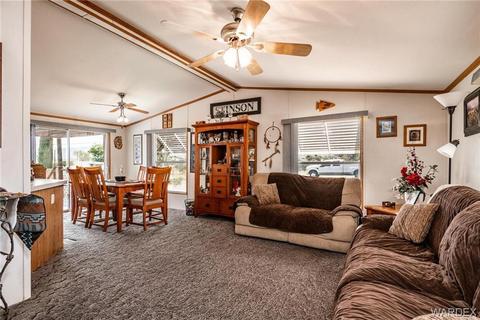 725 E Berk Ave, Kingman, AZ 86409 photo 4