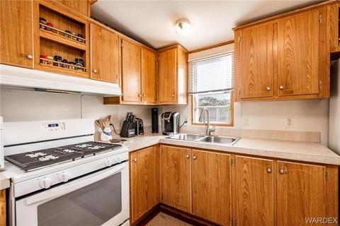 725 E Berk Ave, Kingman, AZ 86409 photo 10