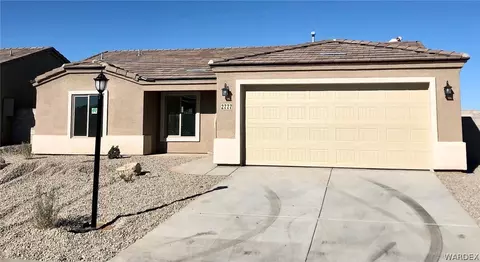 2777 E Luna Vis, Kingman, AZ 86409 photo 1