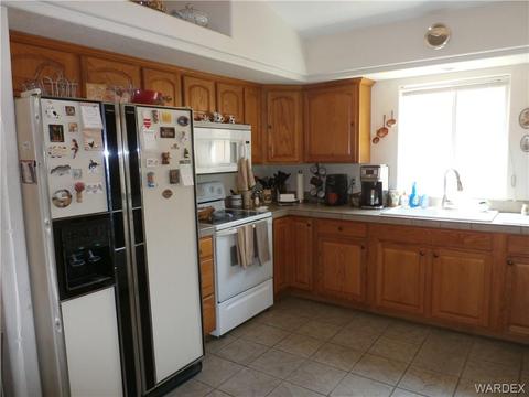 3918 E Suffock Ave, Kingman, AZ 86409 photo 8
