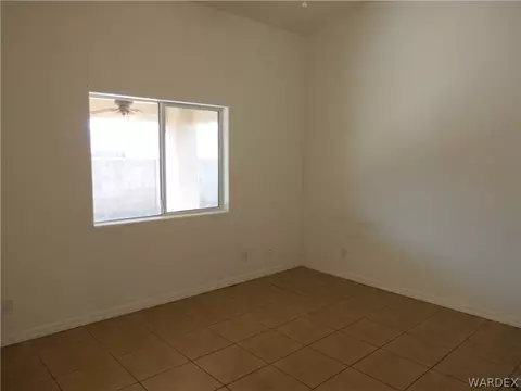 3827 E Suffock Ave, Kingman, AZ 86409 photo 15