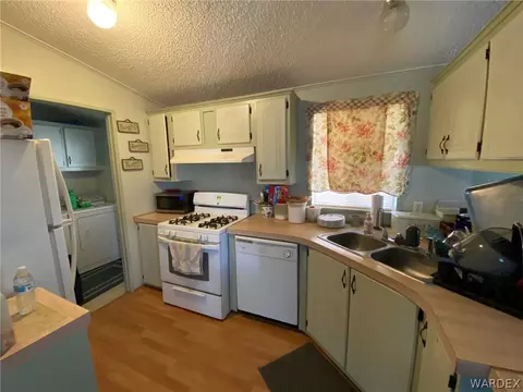 3630 E Thompson Ave, Kingman, AZ 86409 photo 12