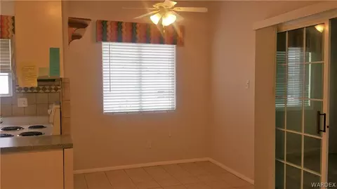 475 E Kolb Dr, Meadview, AZ 86444 photo 7