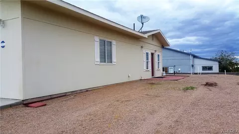 475 E Kolb Dr, Meadview, AZ 86444 photo 2