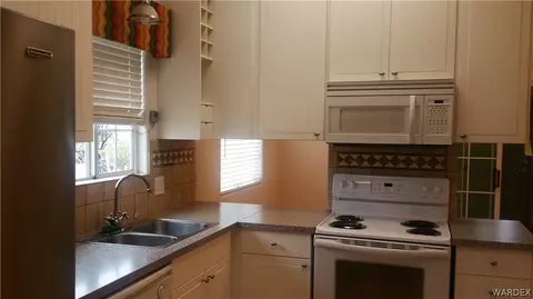 475 E Kolb Dr, Meadview, AZ 86444 photo 11