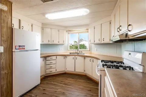 1660 E Thompson Ave, Kingman, AZ 86409 photo 11