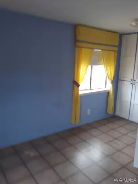 2280 E Thompson Ave, Kingman, AZ 86409 photo 10