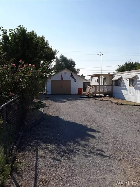 2280 E Thompson Ave, Kingman, AZ 86409 photo 2
