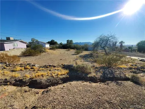 4550 E Pinta Dr, Topock, AZ 86436 photo 2