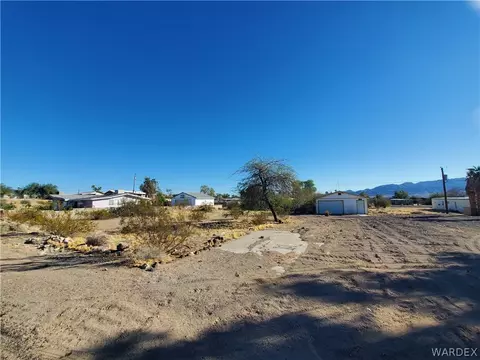 4550 E Pinta Dr, Topock, AZ 86436 photo 3