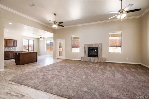 2125 Comanche Dr, Kingman, AZ 86401 photo 2