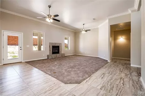 2135 Comanche Dr, Kingman, AZ 86401 photo 3