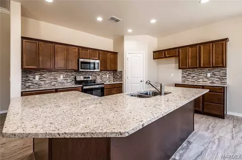 2135 Comanche Dr, Kingman, AZ 86401 photo 7