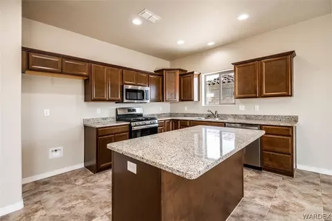 4780 E Old West Rd, Kingman, AZ 86401 photo 6