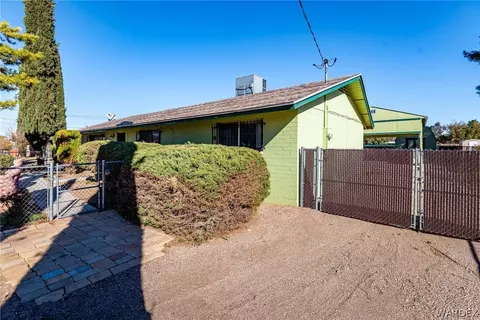 4450 N Irving St, Kingman, AZ 86409 photo 5