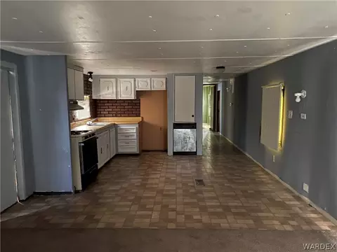 3582 E Warbler Ave, Kingman, AZ 86409 photo 2