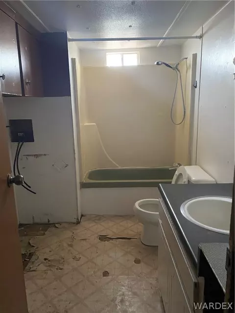 3582 E Warbler Ave, Kingman, AZ 86409 photo 7