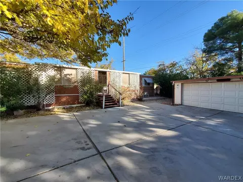 2985 E Lass Ave, Kingman, AZ 86409 photo 3