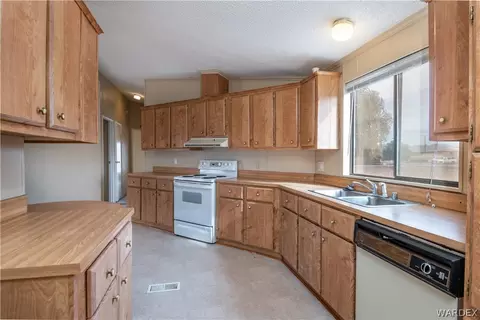 3299 E Devlin Ave, Kingman, AZ 86409 photo 12