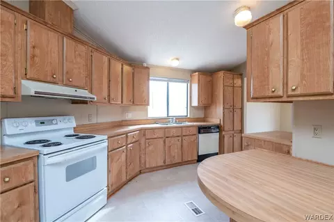 3299 E Devlin Ave, Kingman, AZ 86409 photo 11