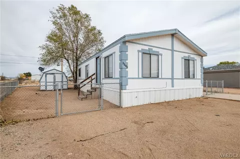 3299 E Devlin Ave, Kingman, AZ 86409 photo 2