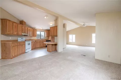 3299 E Devlin Ave, Kingman, AZ 86409 photo 9