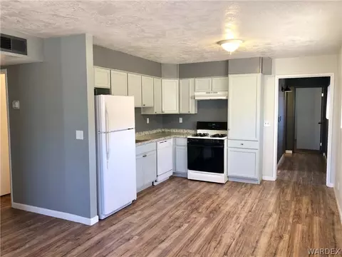 3230 E Lass Ave, Kingman, AZ 86409 photo 6