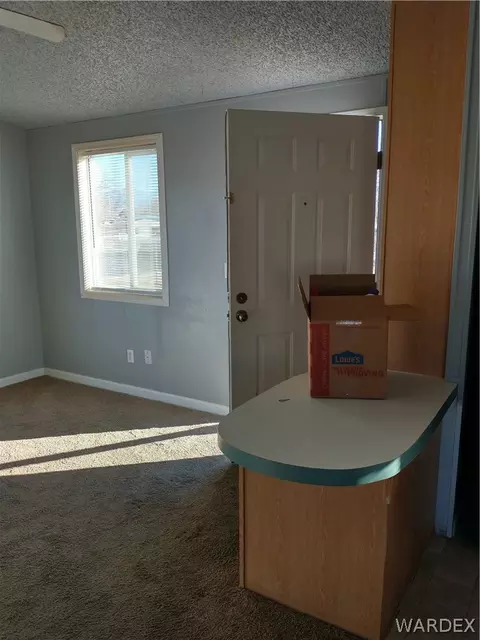 4339 N Eagle Dr, Kingman, AZ 86409 photo 2