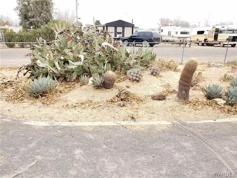 3550 E Quail Ln, Kingman, AZ 86409 photo 3