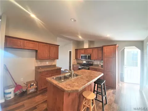 3154 E Thompson Ave, Kingman, AZ 86409 photo 7