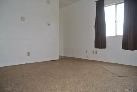 1605 E Glen Pl, Kingman, AZ 86409 photo 13