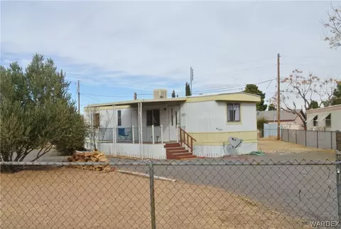 1605 E Glen Pl, Kingman, AZ 86409 photo 1