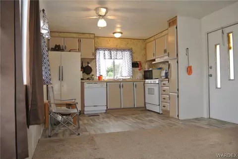 1605 E Glen Pl, Kingman, AZ 86409 photo 11